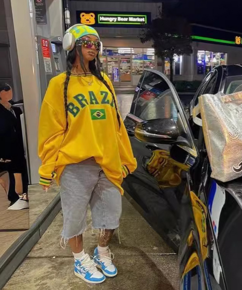 Brazilian crew neck pullover long-sleeved sweatshirt