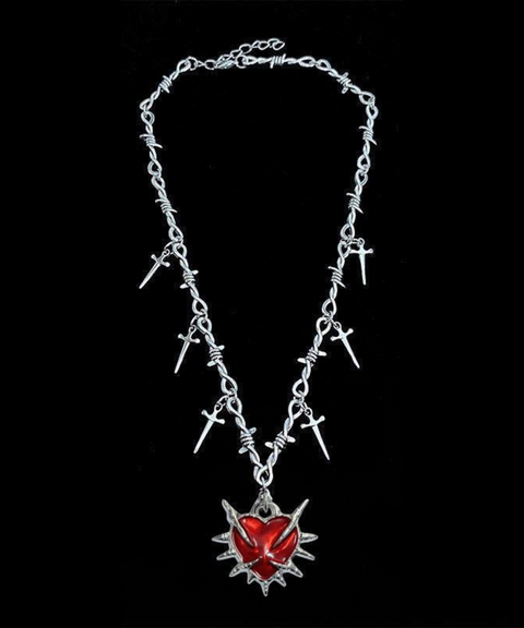 Vintage Dark Heart Thorn Metal Necklace