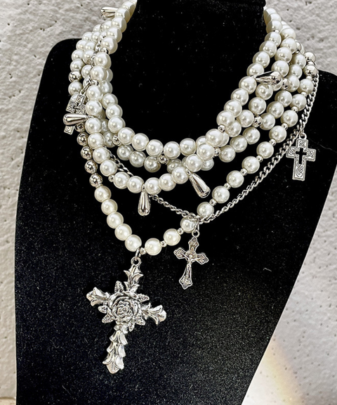 Multi-layered Pearl Beaded Necklace