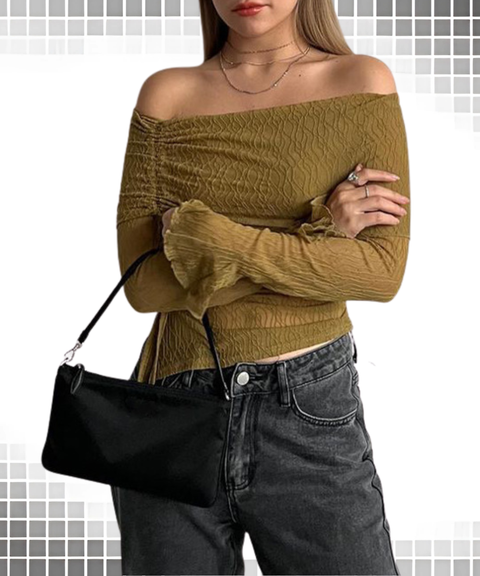 Off-the-shoulder long-sleeved knitted top