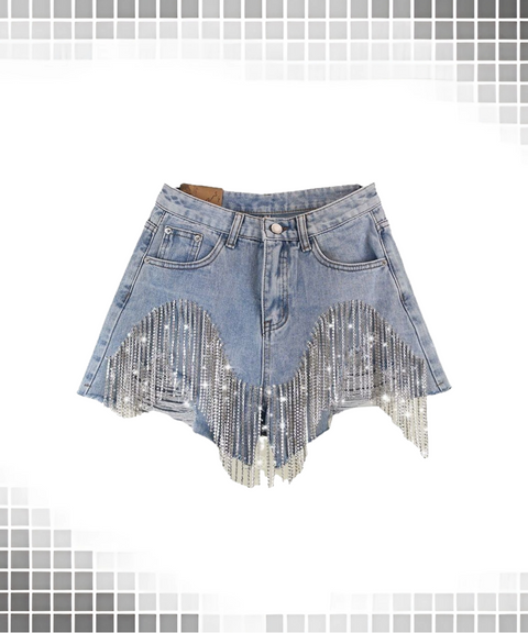 Tassel chain ripped denim shorts