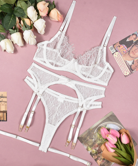 Women's Sexy Clothing,Bra with See-through Lace and Pearl Decoration 4-Piece Lingerie Set, Nightout OOTD