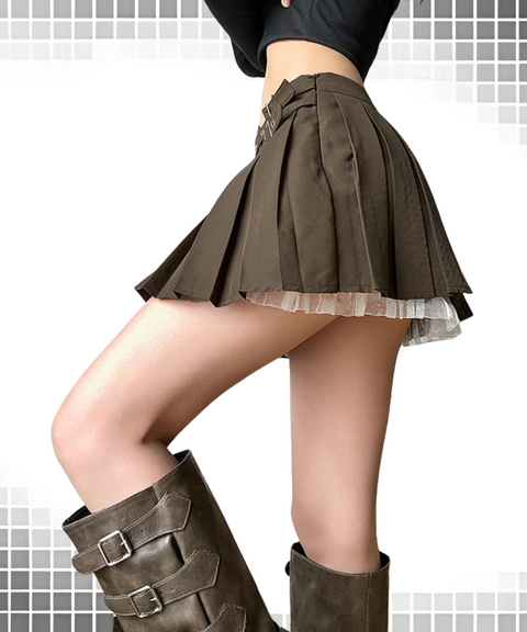 Metal Buckle Pleated Mini Skirt