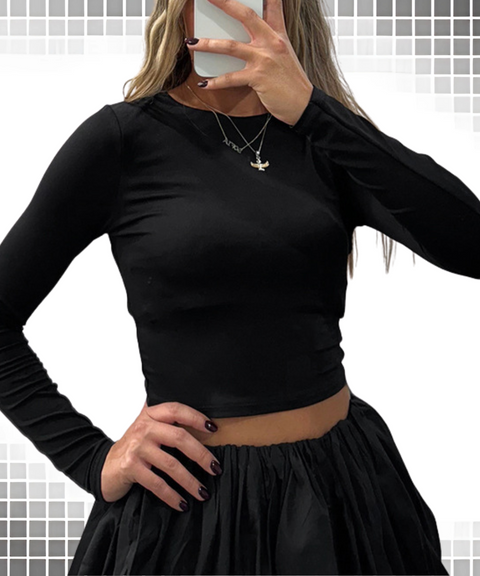 Twisted Top and Bud Skirt Set