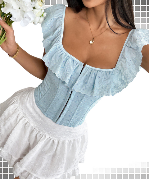Ruffled buttoned vest